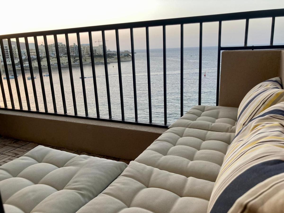 Beach Front High End Apartment, Direct Sea Views. Marsalforn Exterior photo